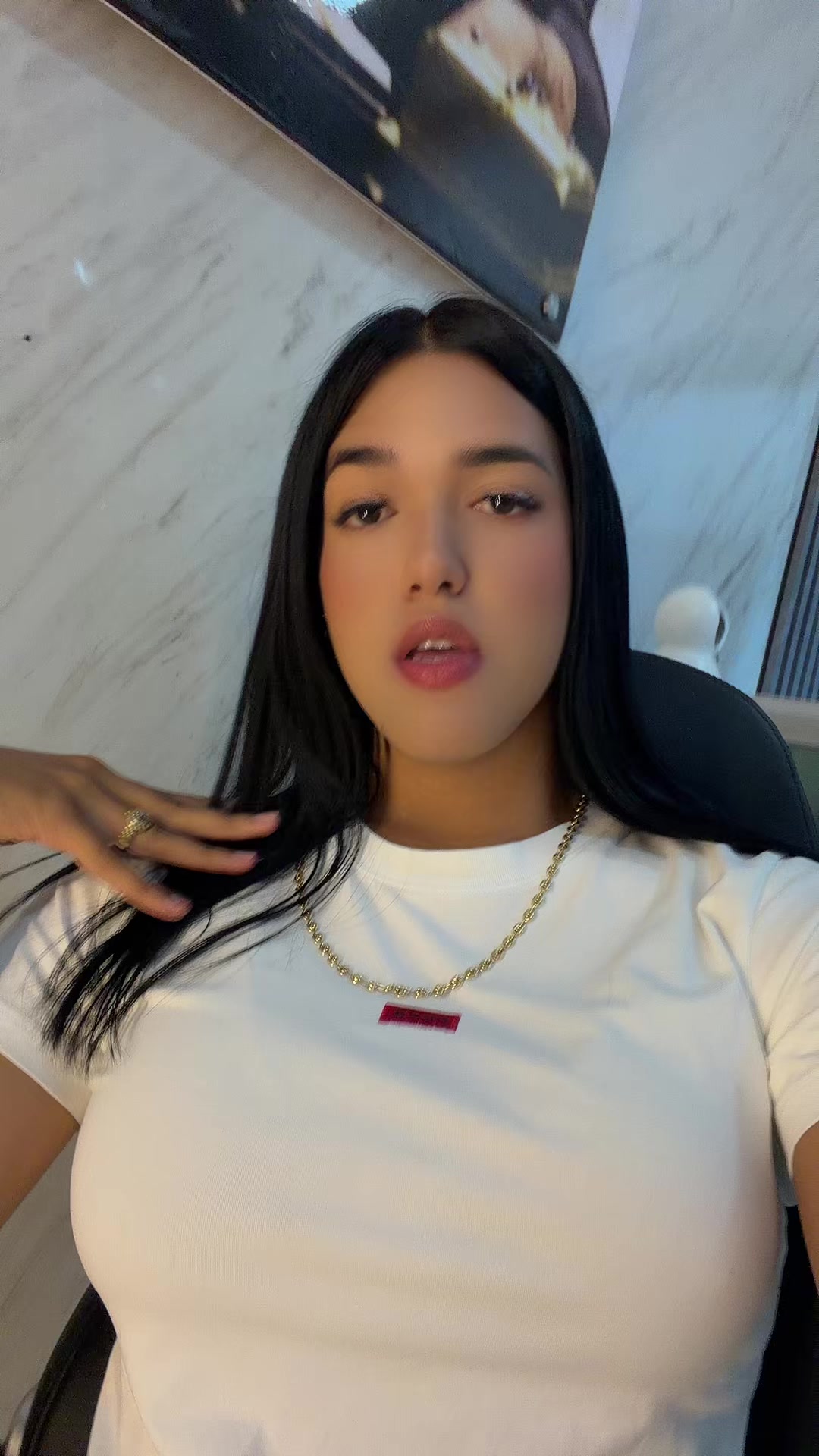 @Alejandra