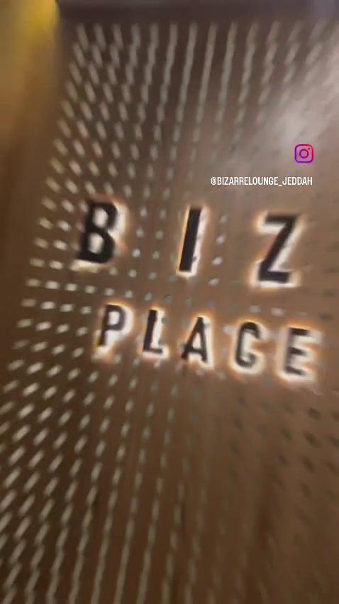@bizarrelounge