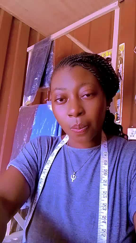 @Debi~Fyngal
