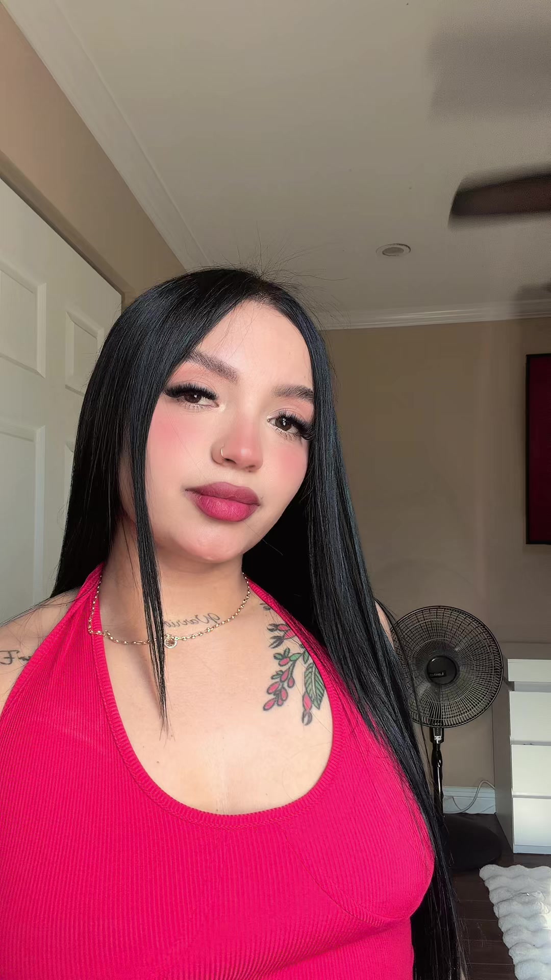 @KarelysKnosville👸🏻