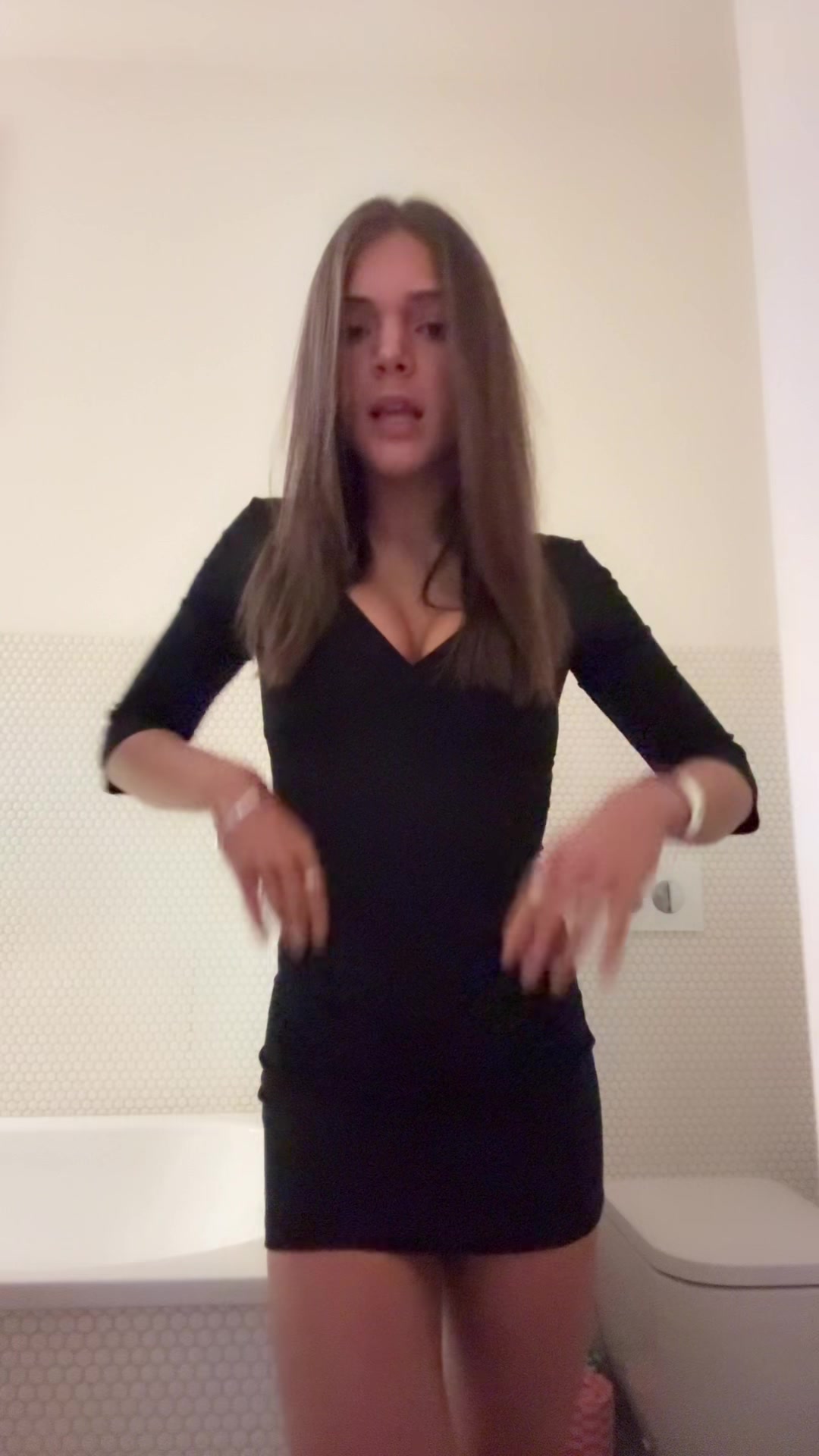 @🧟♀️
