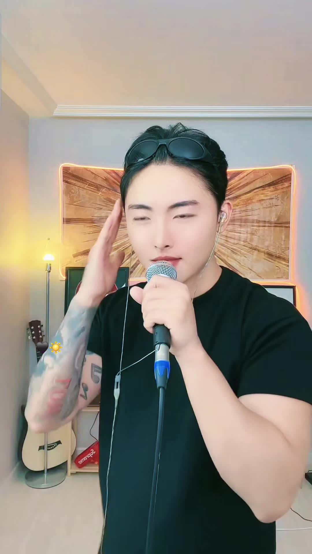 @🖤˚⋆선샤인⋆˚☀️