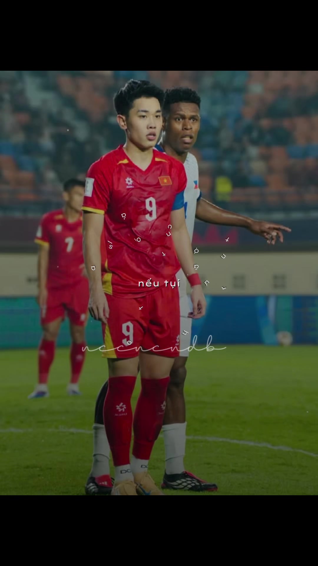 @Nụ cười công nghiệp của NgĐBắc