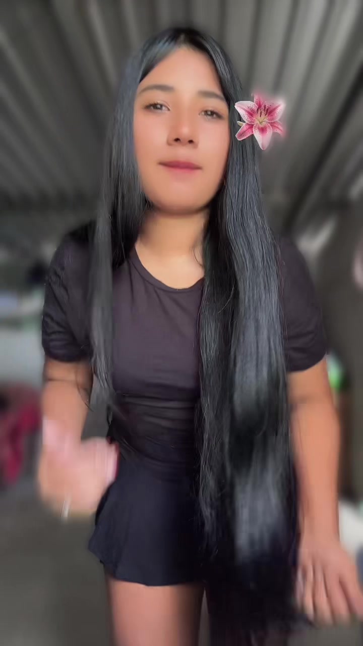 @🇭🇳Kim 🩵Santi 🇸🇻