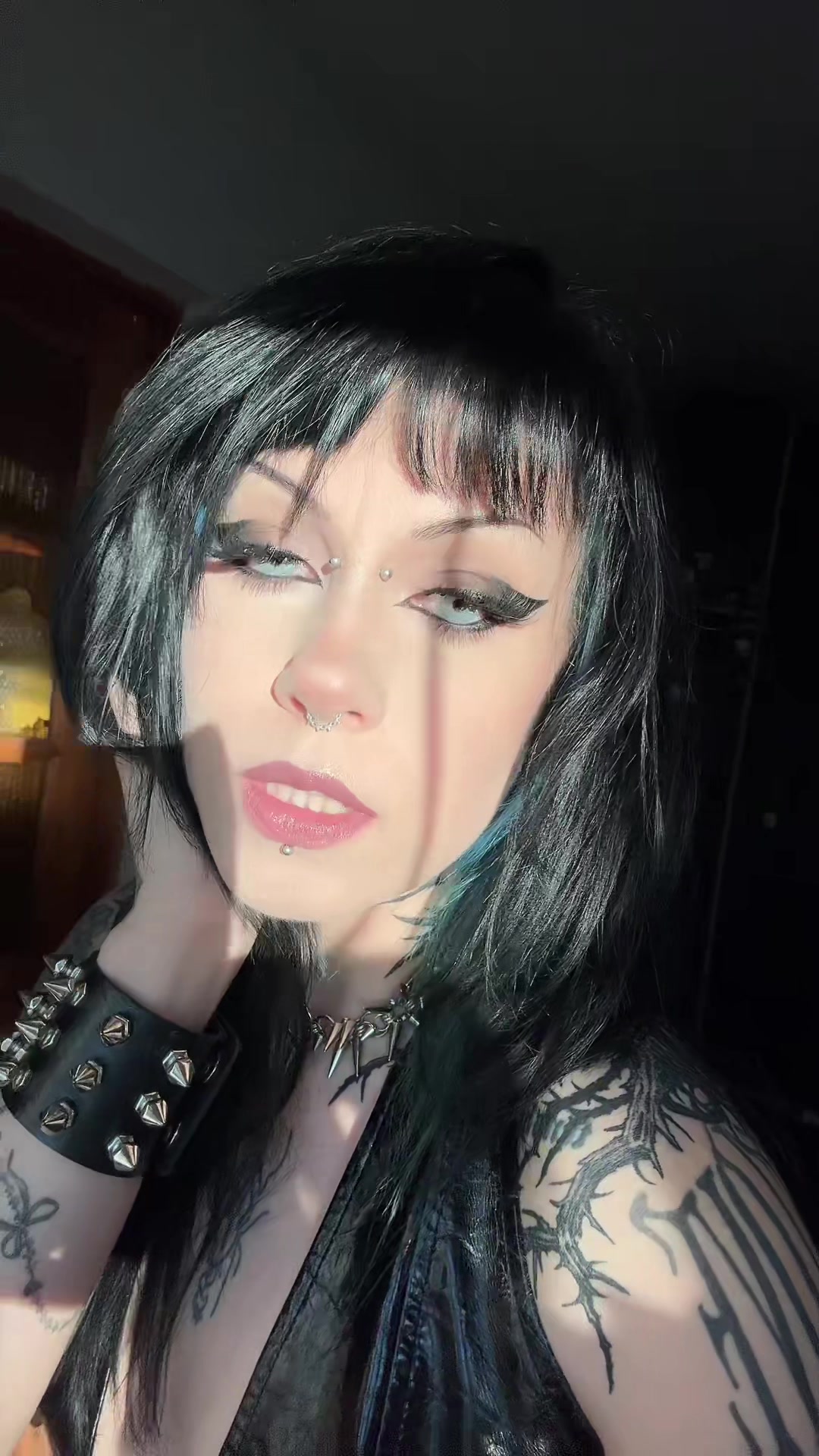 @𝔄𝔩𝔢𝔨𝔰𝔞𝔫𝔡𝔯𝔞 🥀