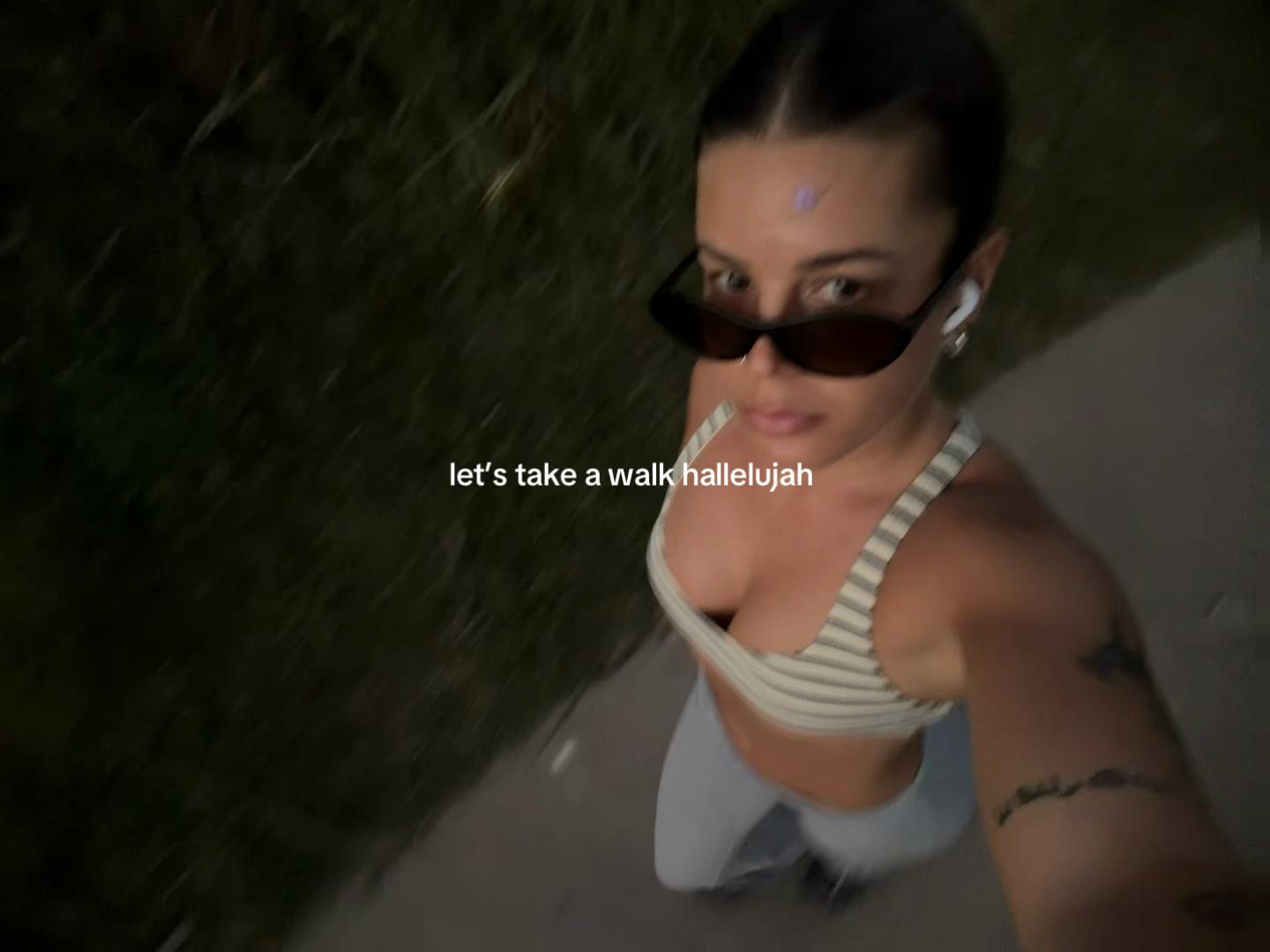 @bellarogers