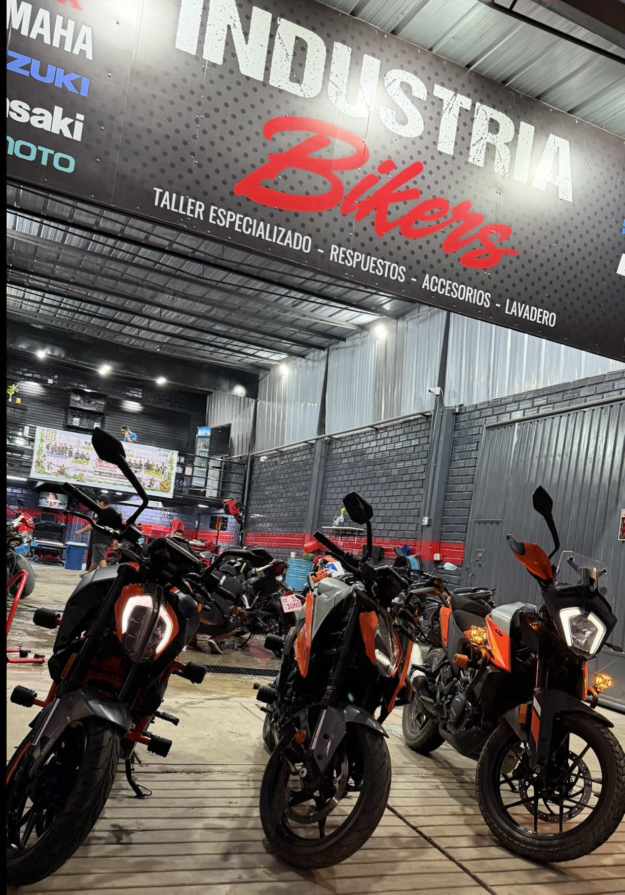 @Industria Bikers