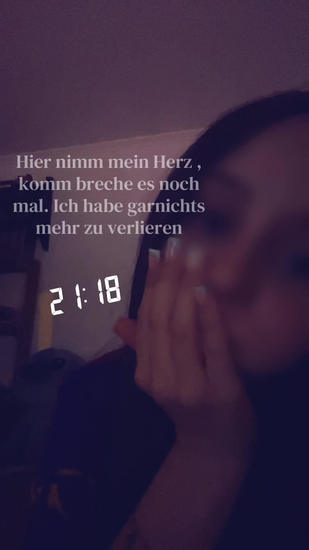 @𝒩