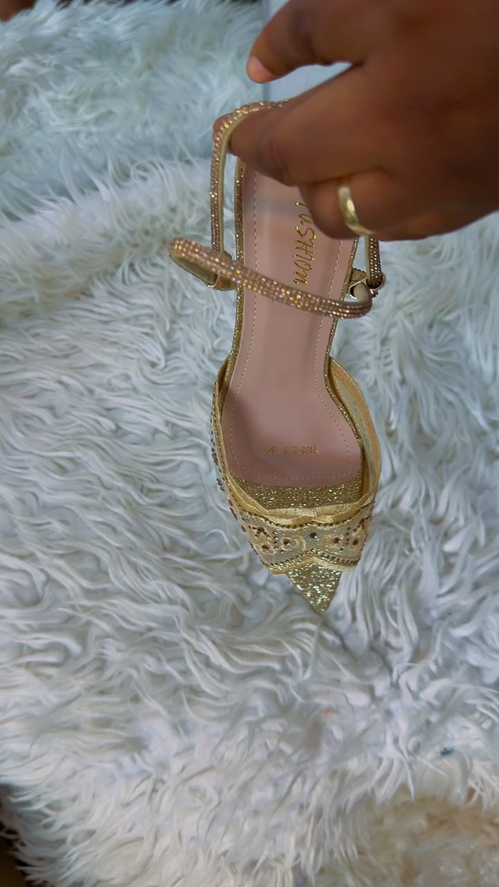 @Fadima la reine des ensembles
