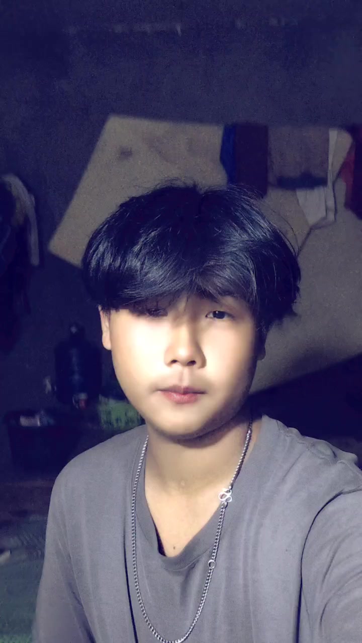 @💢💢(Myat Thu)💢💢