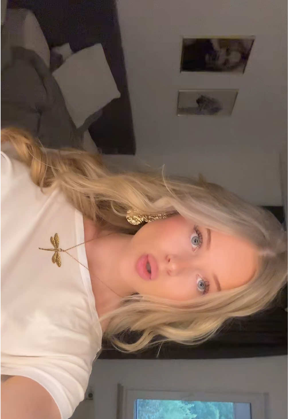 @𝐿𝑖𝑎