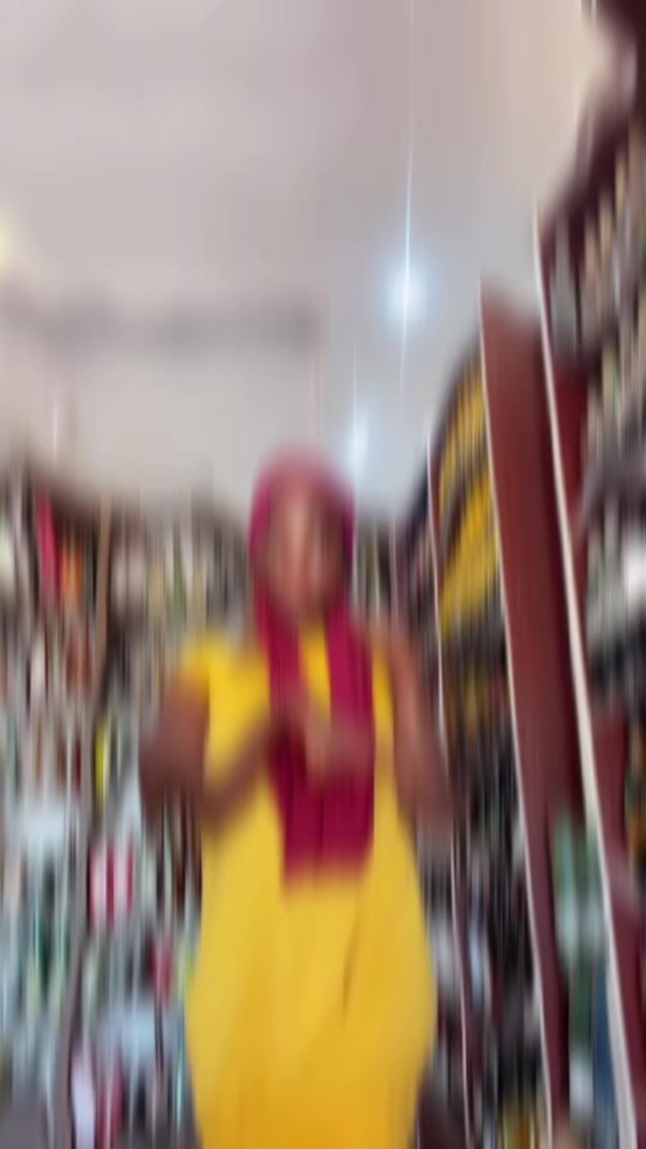 @AWURAA ðABENA @19