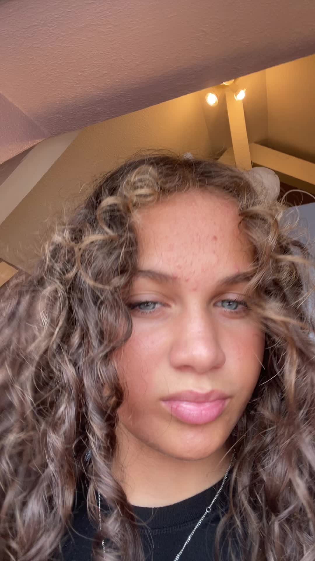 @vavanne