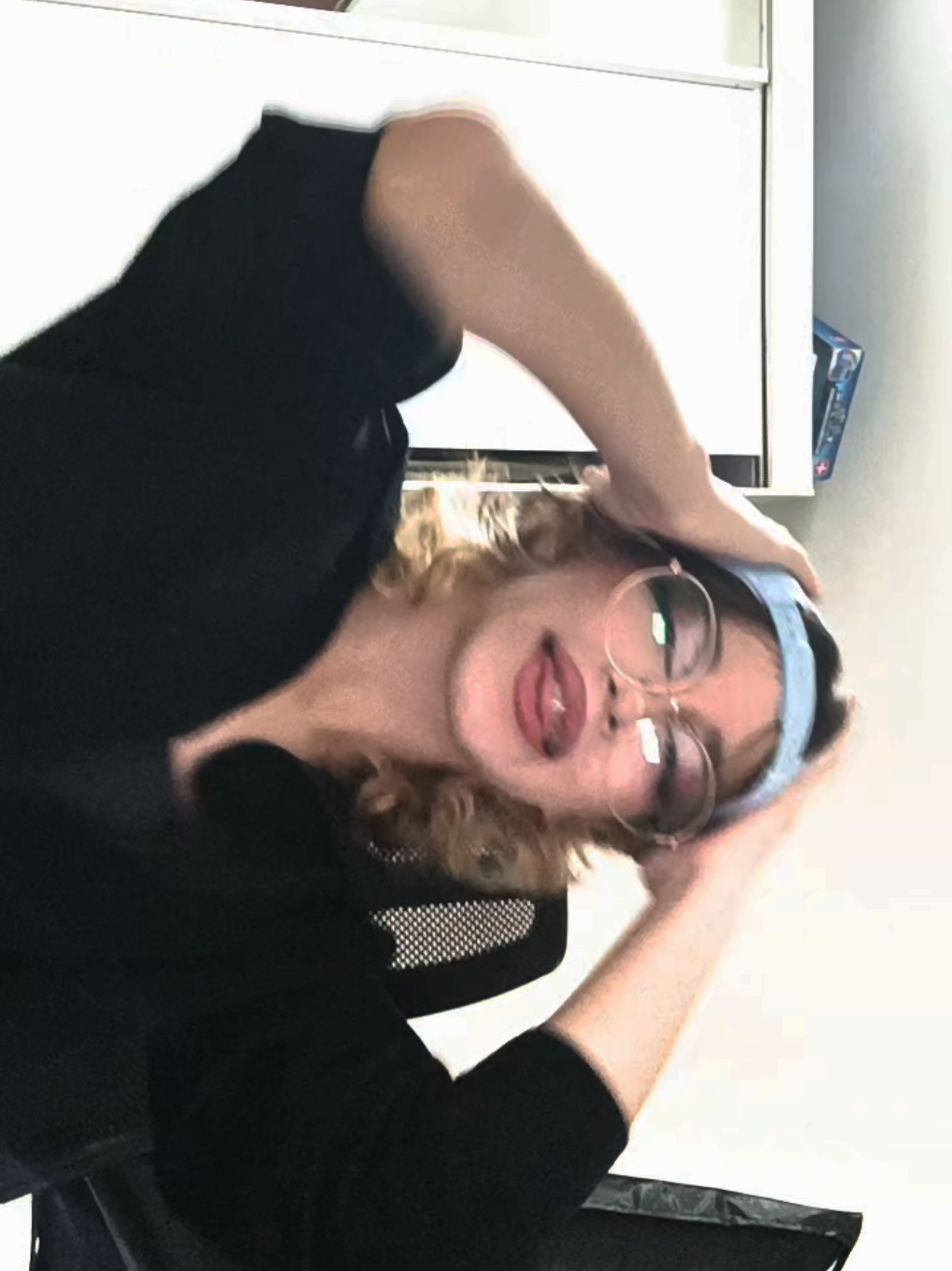 @Jyzi