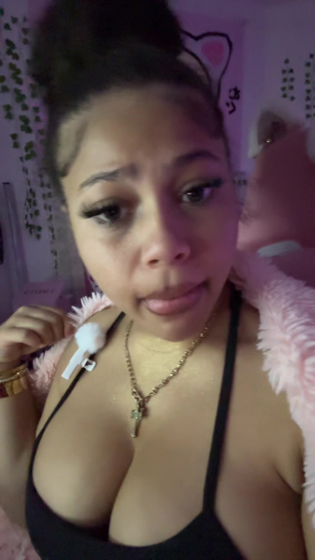 @pinkmia🎀🎧