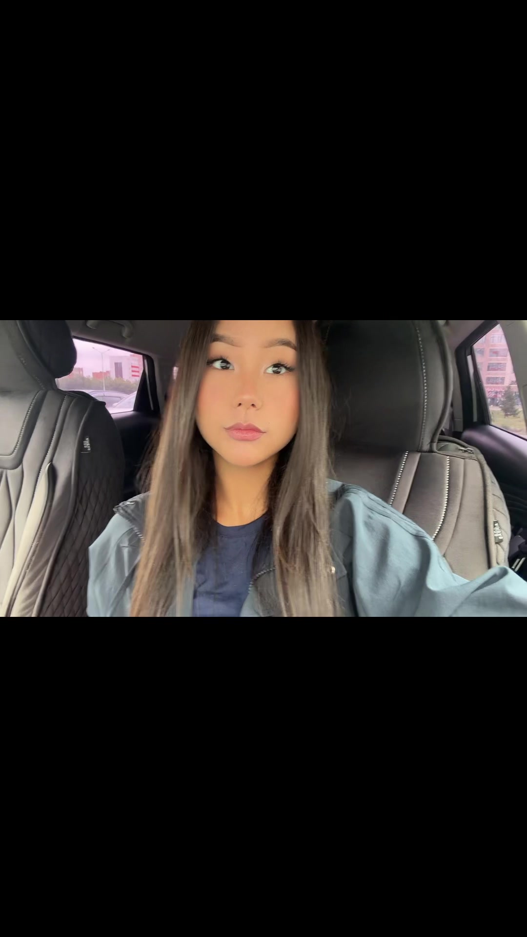 @kausiii