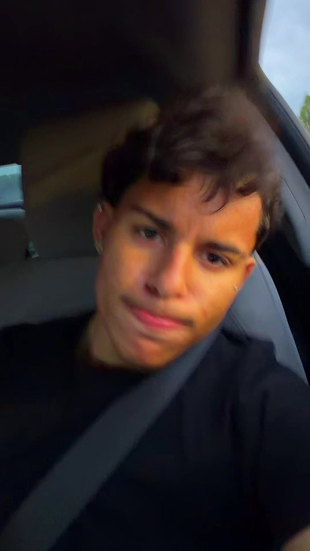 @𝐥𝐚𝐥𝐨