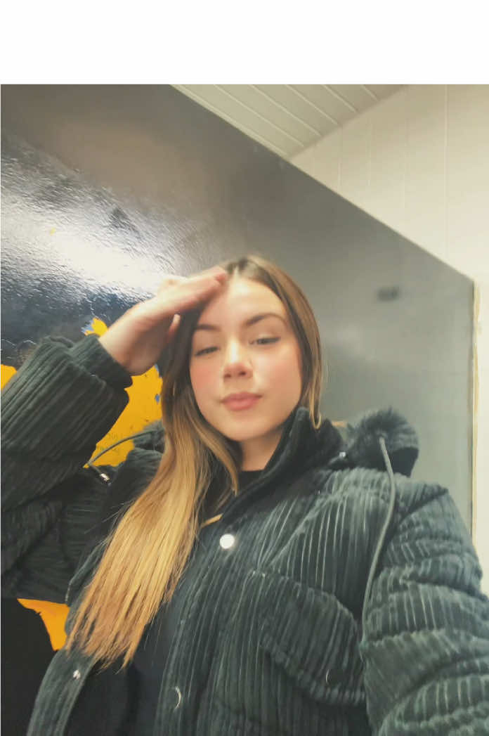 @𝓑𝓮𝓵𝓵𝓪