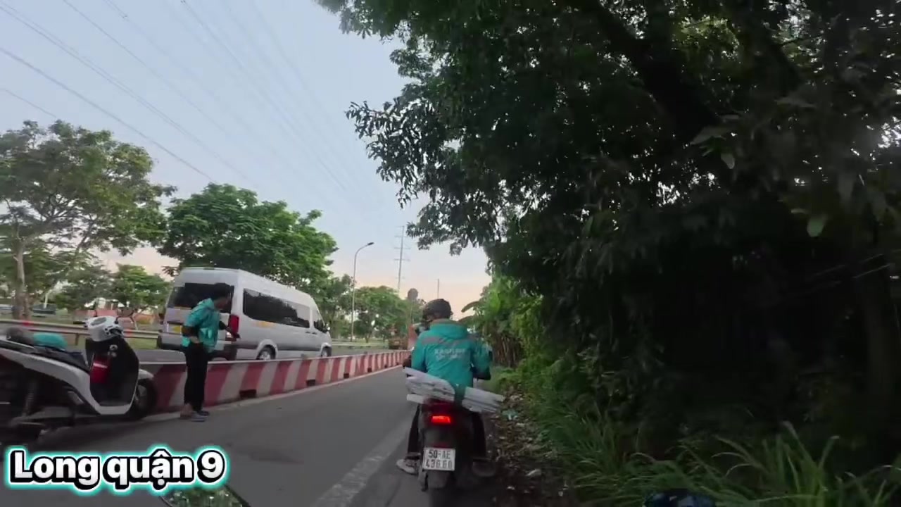@Long Quận 9