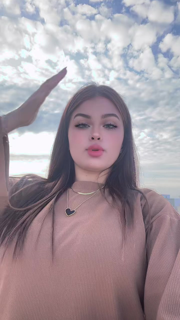@🎀 𝓝𝓸𝓸𝓻_𝓠𝓾𝓮𝓮𝓷🎀