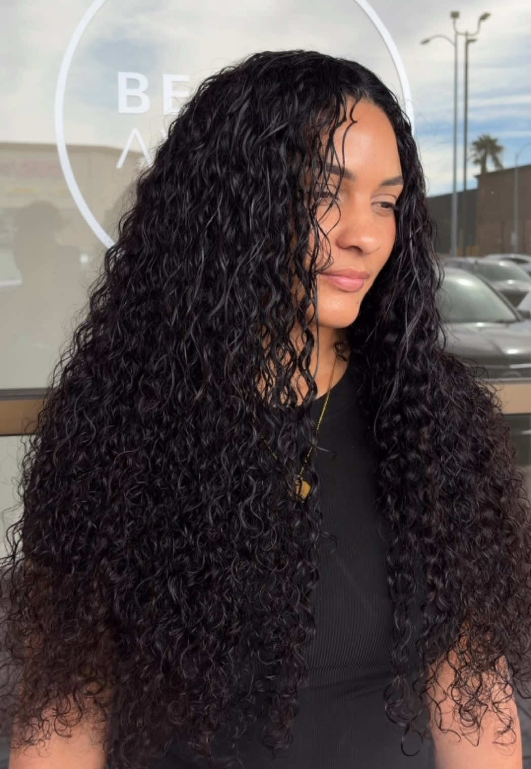 @Janessa | VEGAS HAIRSTYLIST