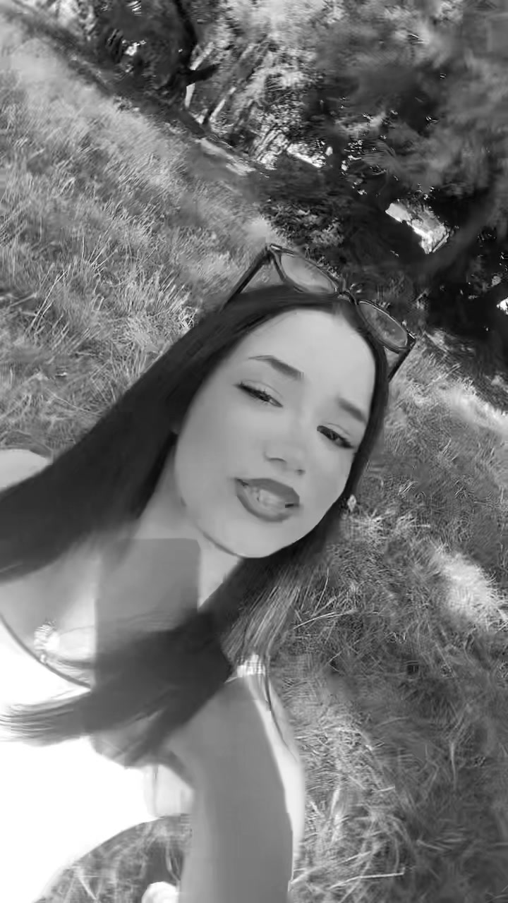 @Hira.akyollll