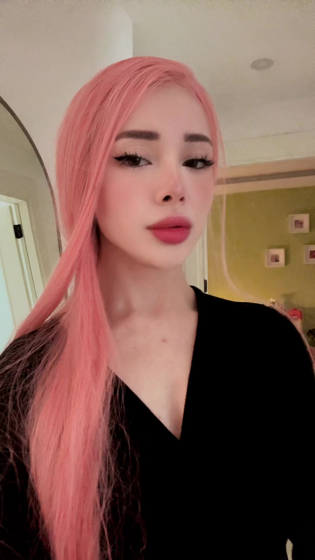 @Sera
