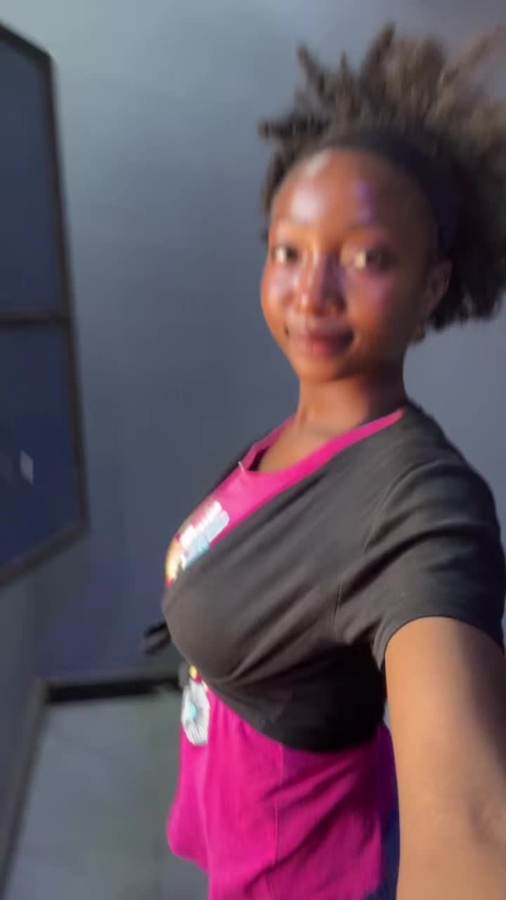 @*koni❤️💕😍
