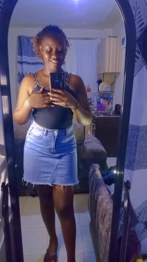 @NI VAAL 🦋