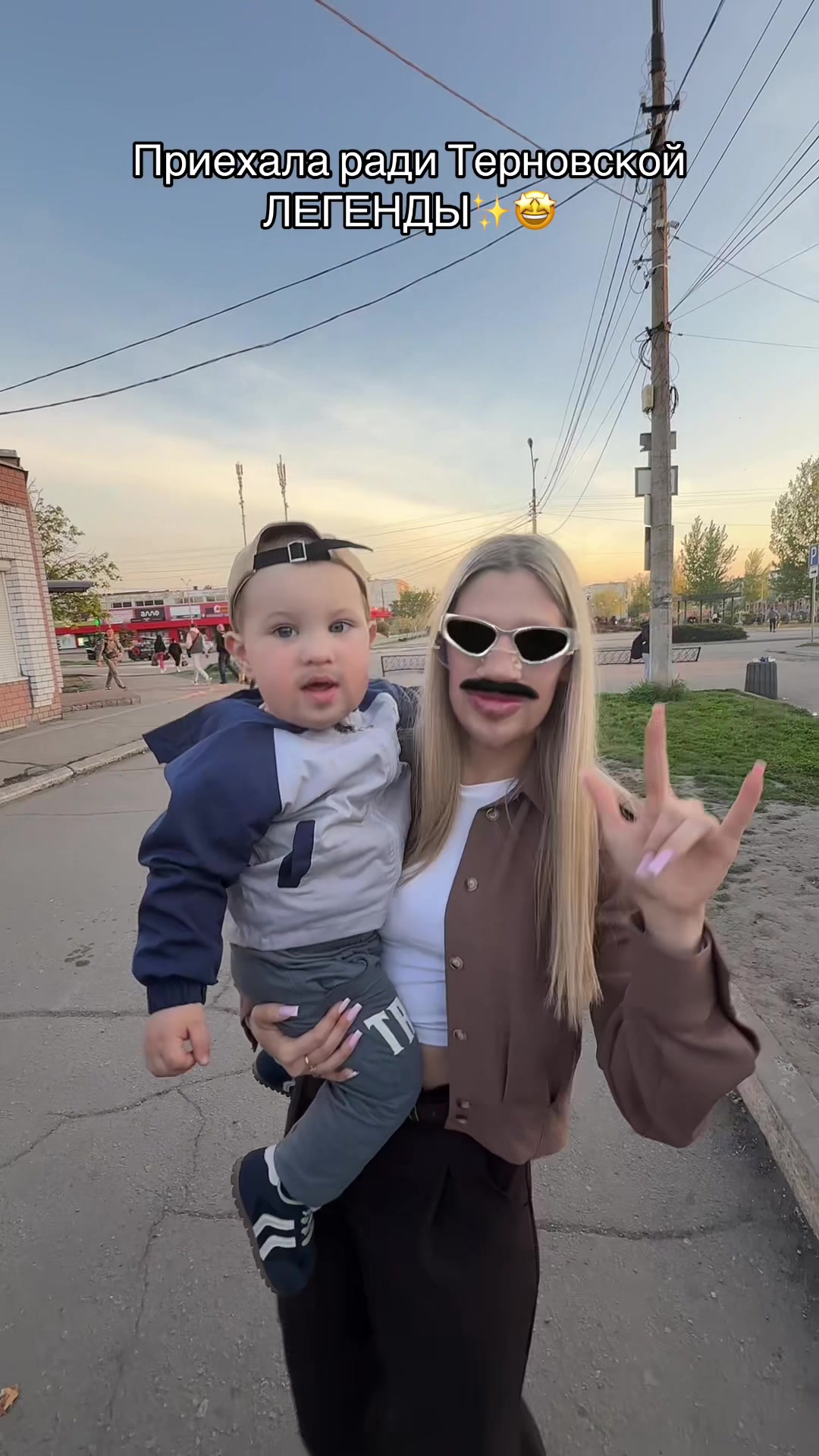 @_.st._angelina_