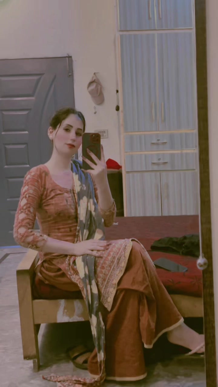 @sania g