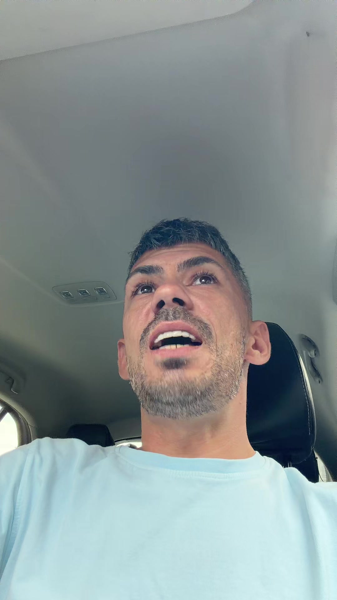 @Johnnytsi-Fishtodoor