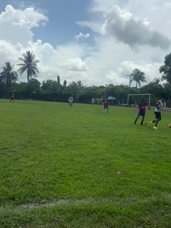 @L&aacute;zaro Espino
