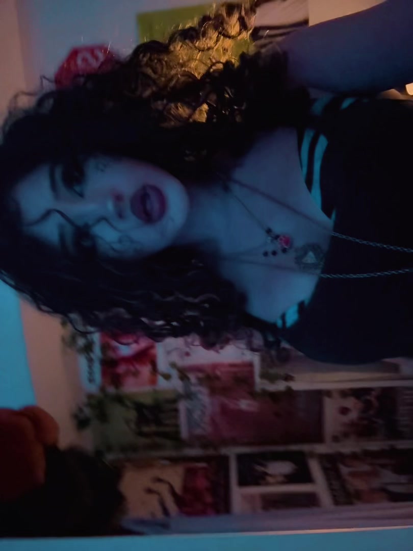@emi 🦄
