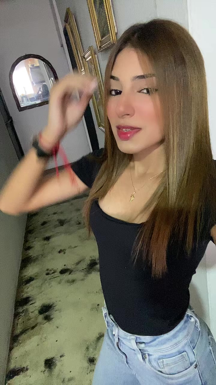 @Ariii.C 👸🏻