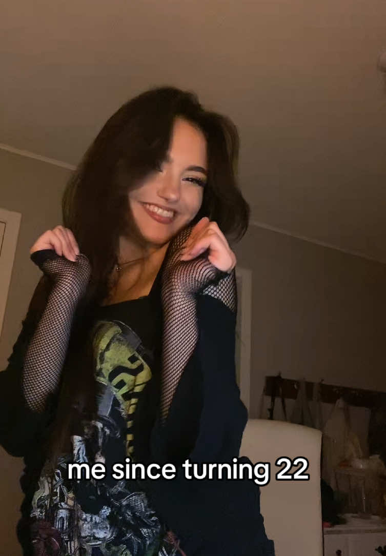 @karebear 🧸