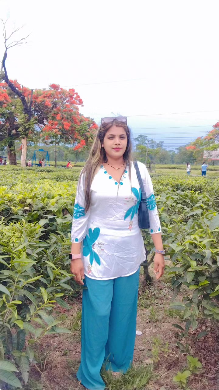 @Indira😘bagale