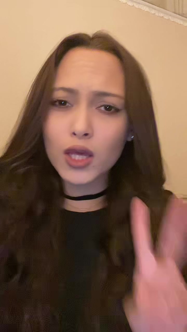 @Luna