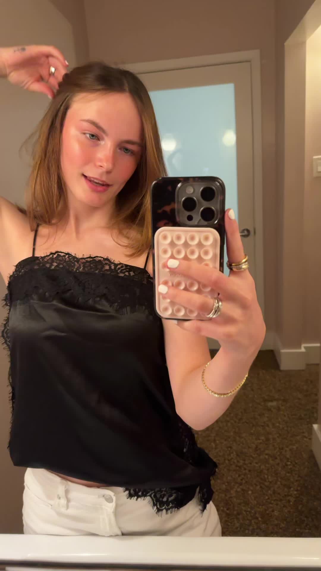 @Lisa Kaye 💫