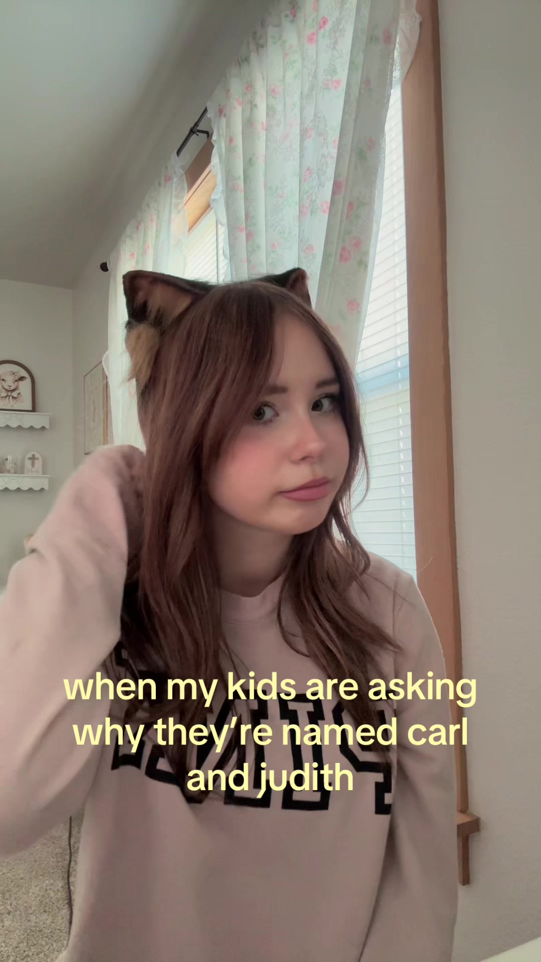 @๐งโ๏ธ๐ชฝ๐๐๐๐๐๐๐๐ข๐น