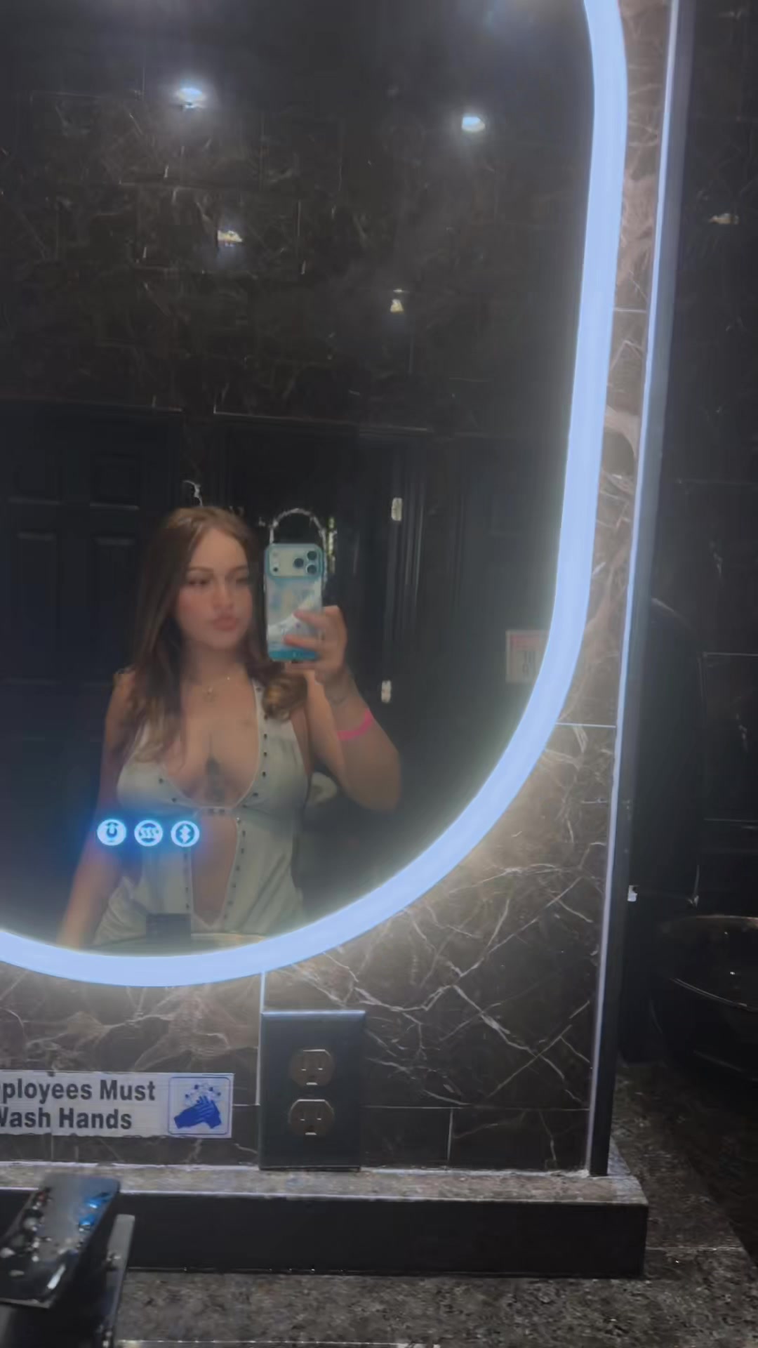 @Sarii Nieto