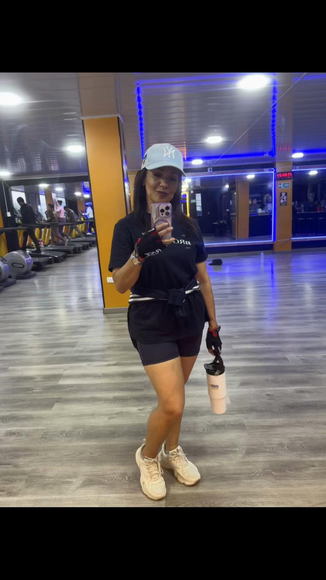 @Mar&iacute;a E😊