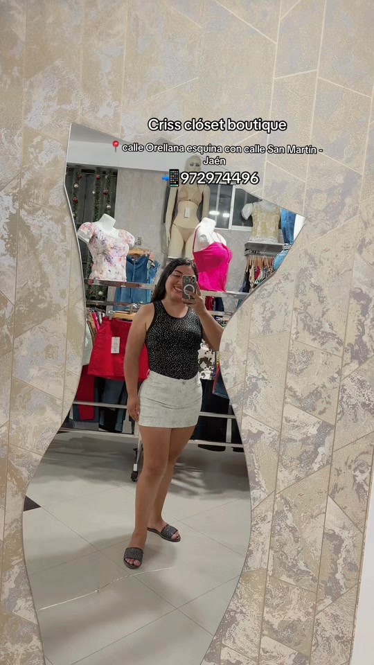 @criss closet-boutique