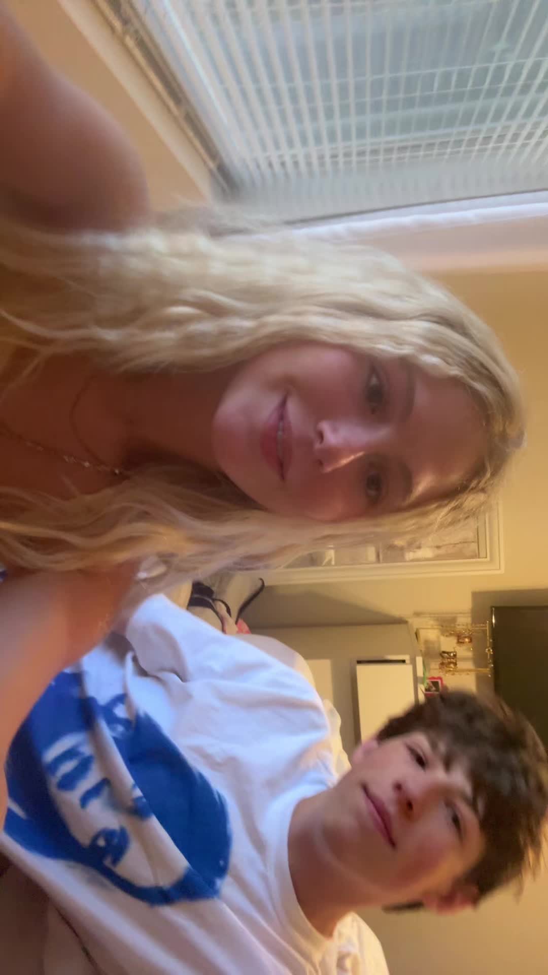 @lelah_jones