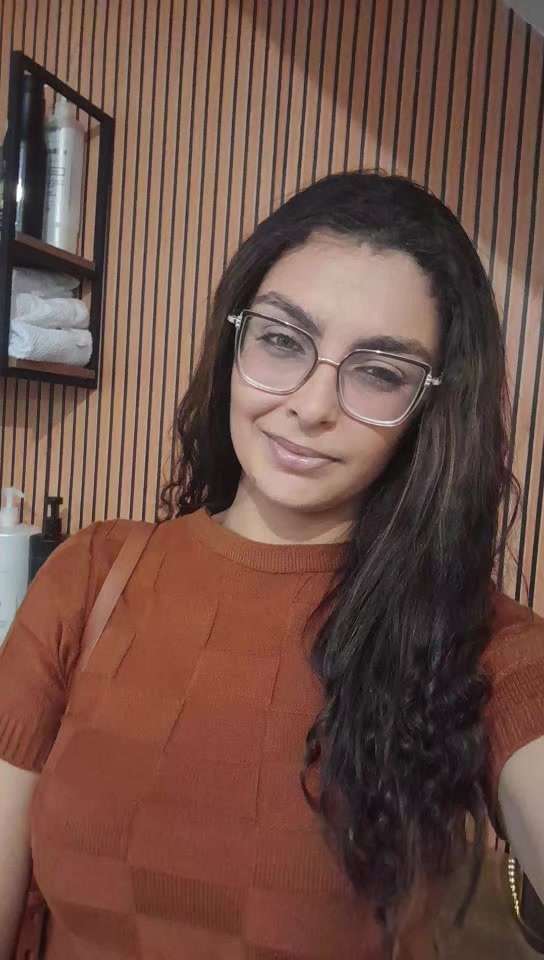 @Ana