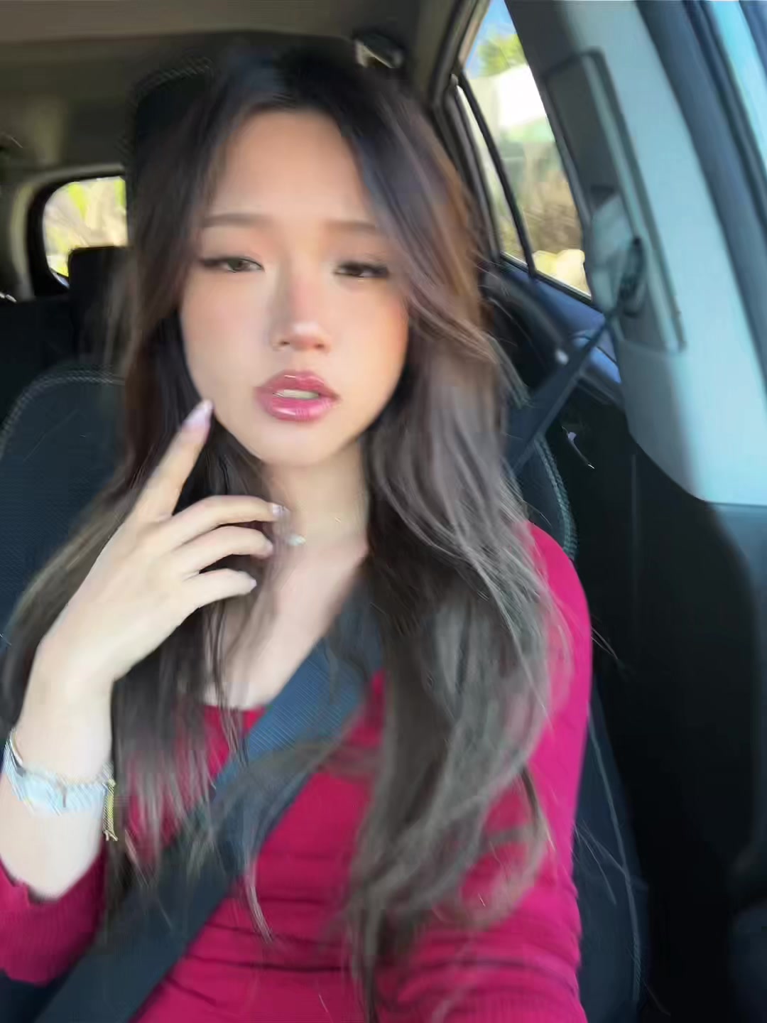 @vee