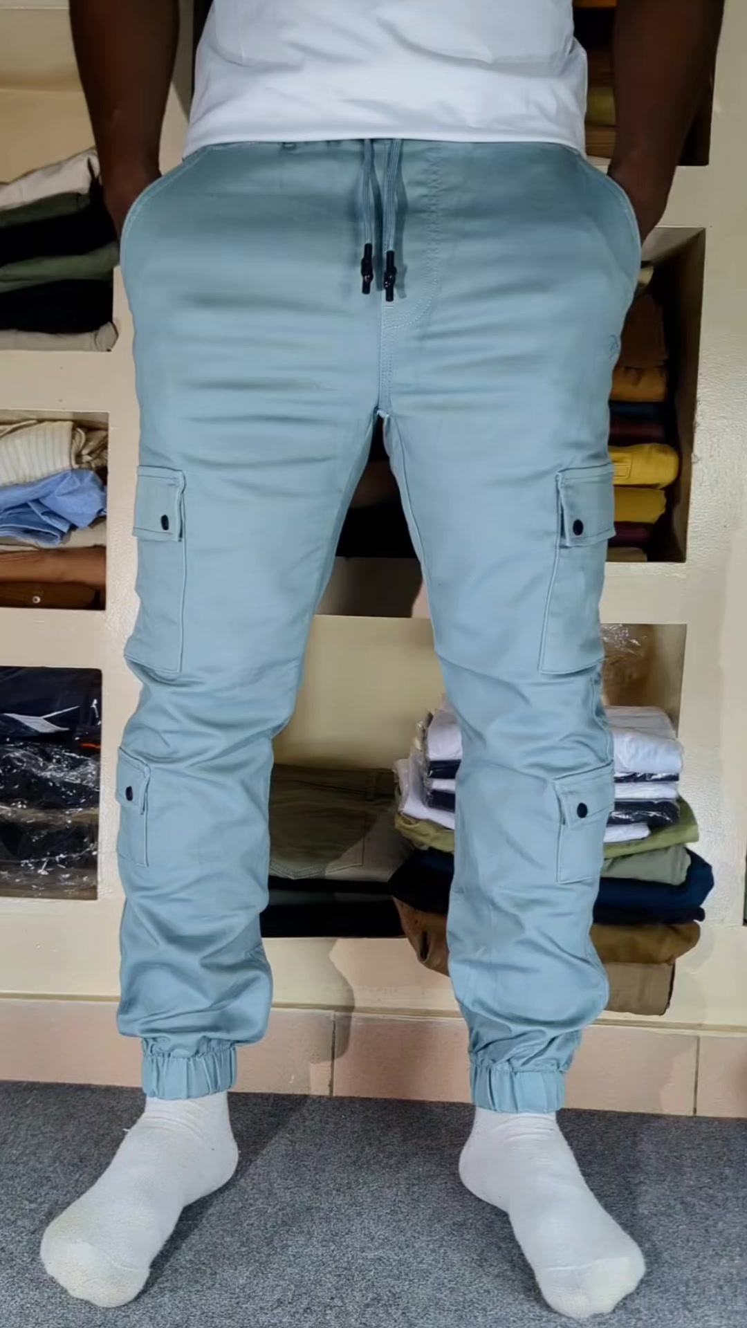 @LA MAISON DES P&Eacute;PITES 👕🩳