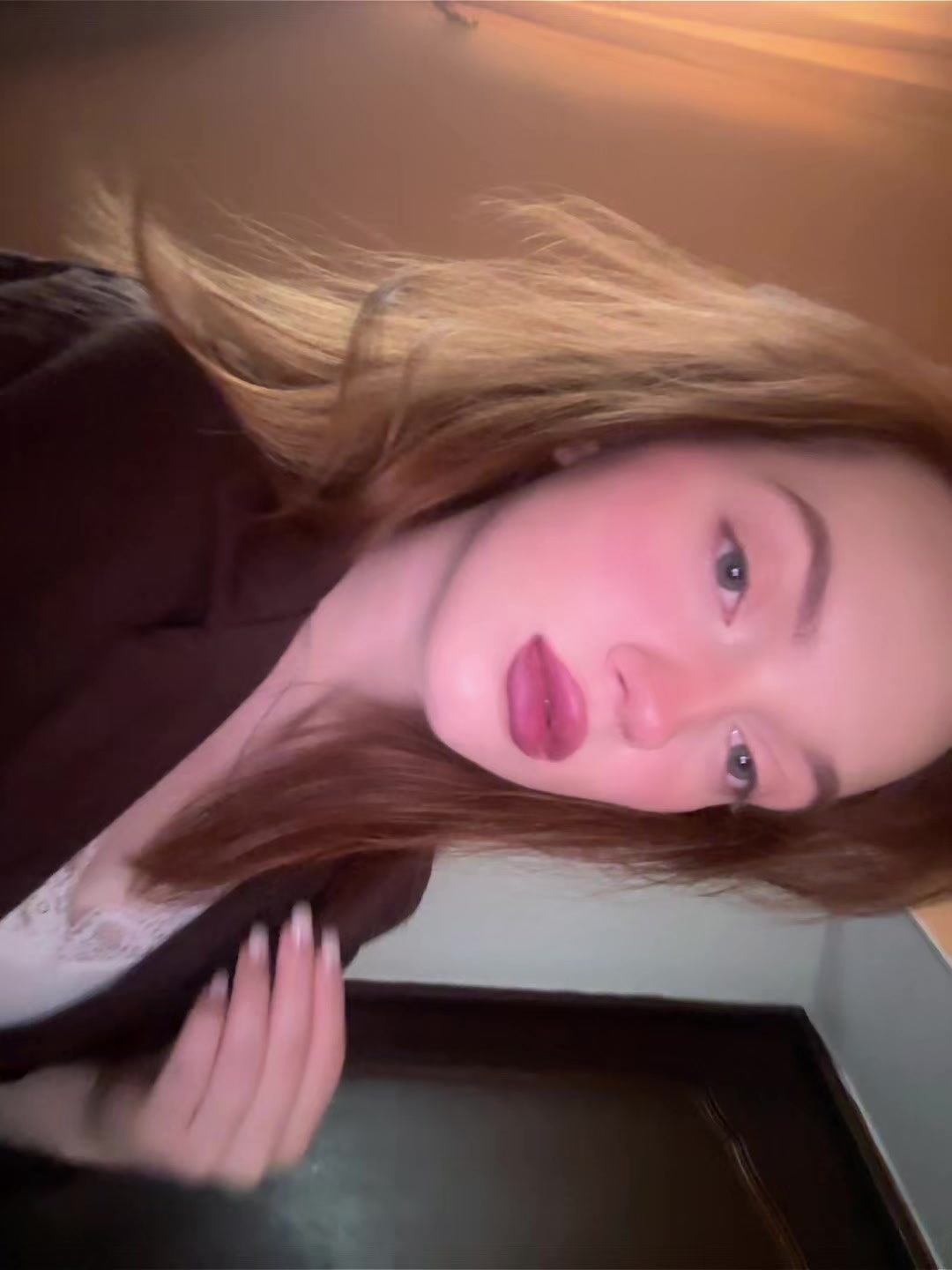 @лизза