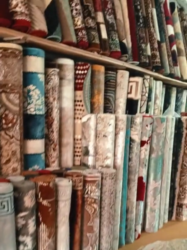 @KHAN Carpets and Rugs