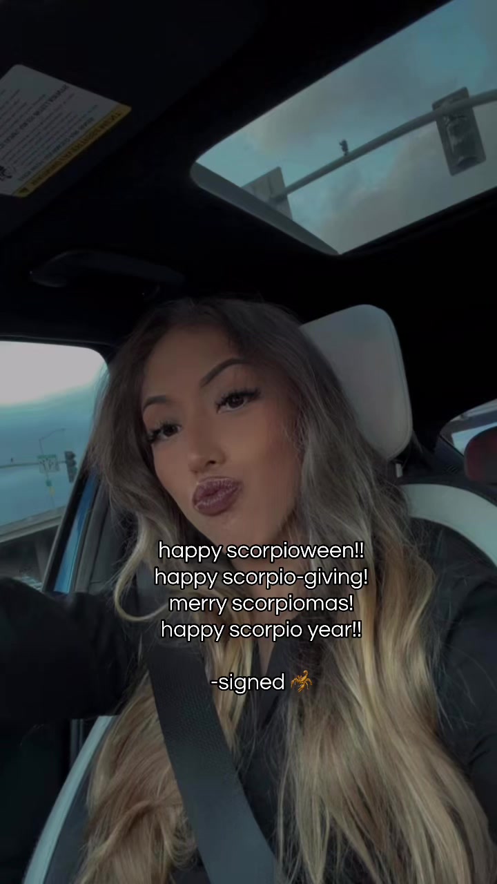 @amymartinez🖤